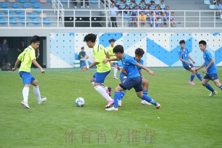 相约唐山南湖城市足球广场 第七届“冀萌杯”青少年足球赛燃情开赛